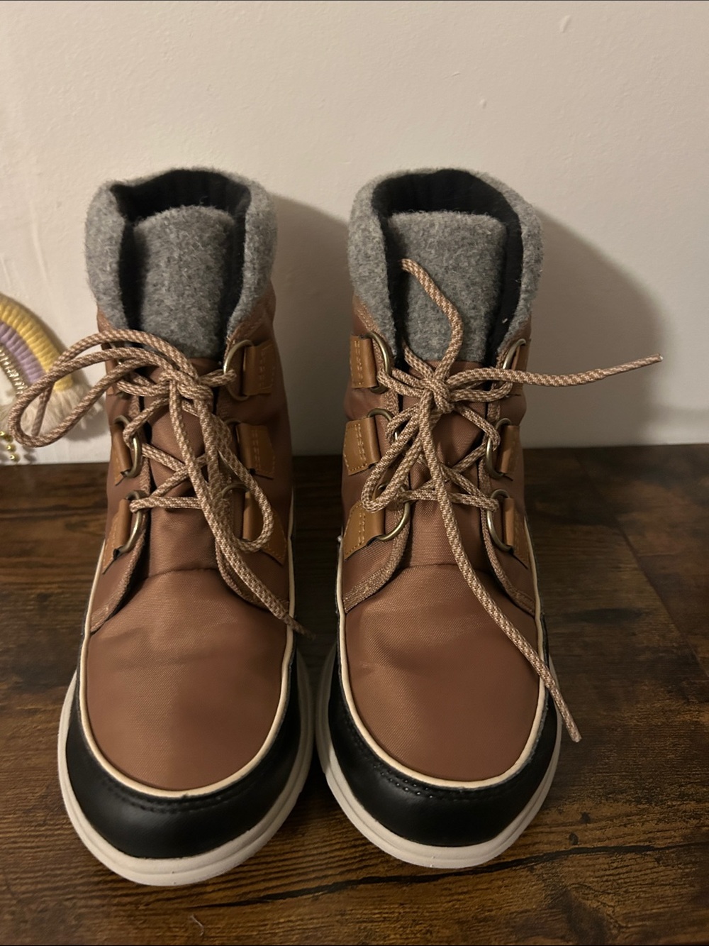 Sorel Brown and Gray Lace-Up Winter Boots